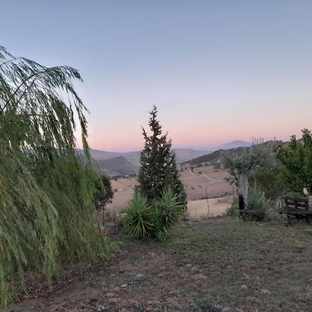 Agriturismo La Stragola Nicosia Kültér fotó